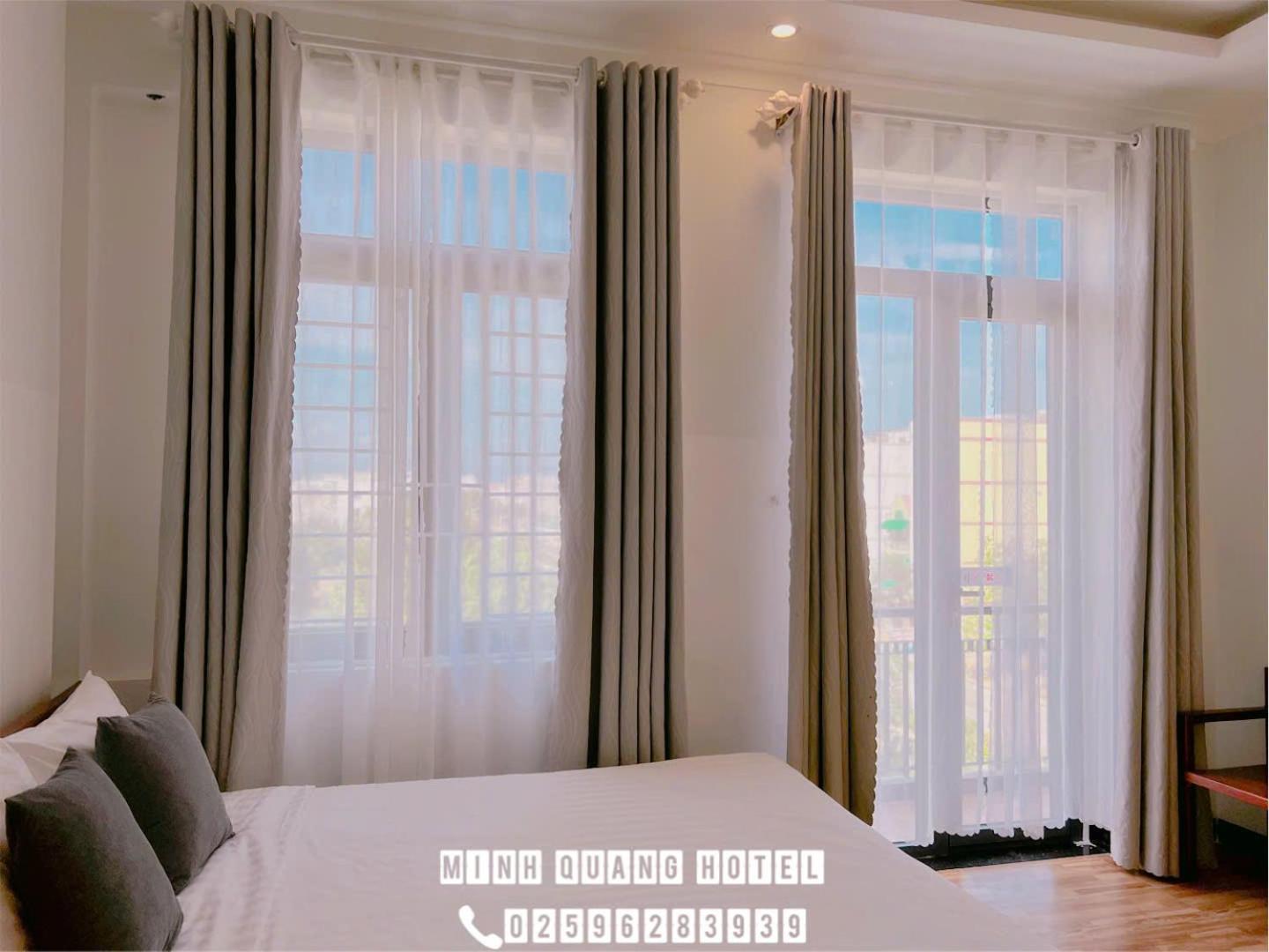 Khach San Minh Quang Hotell Phan Rang Exteriör bild